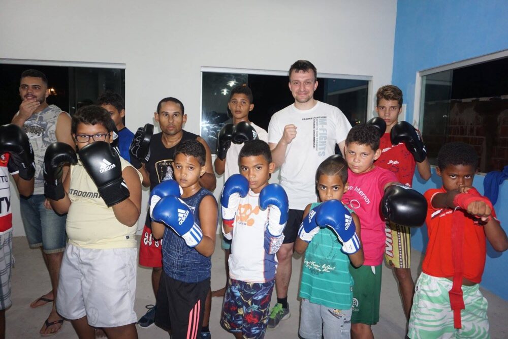 Brasilien, Bessere Zukunft durch Bildung für sportliche Kinder