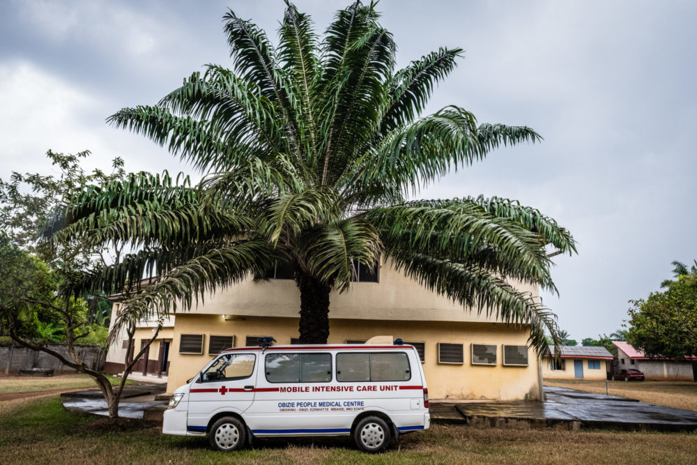 Nigeria, Medizinische Versorgung für die arme Bevölkerung; © Tom Saater