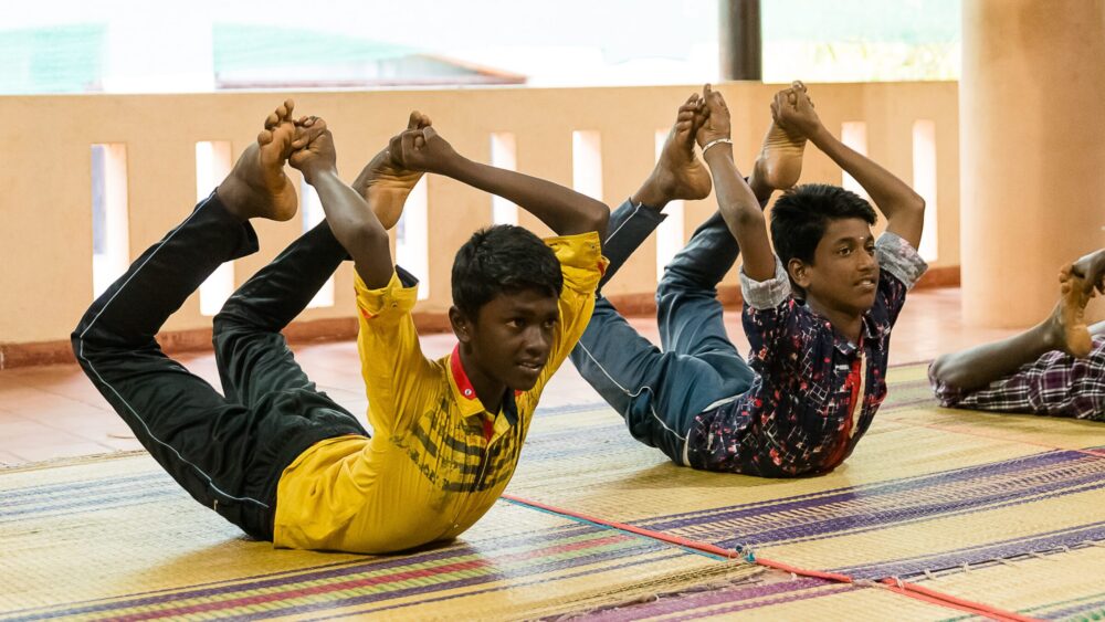 Indien, Rückkehr ins Leben für (Un-)Glückskinder